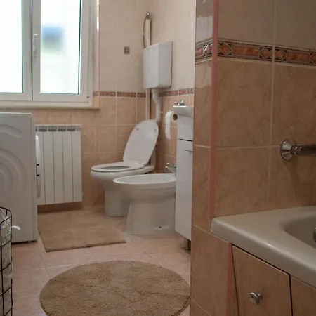 Marijela 尼亚卢卡